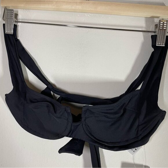 NWT L*Space Camellia Underwire Bikini Top size S - Picture 11 of 13